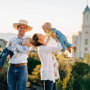 Meet your Posher, Lori